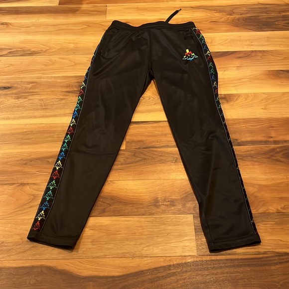 MARCELO BURLON
Multicolor Kappa Straight-Leg Jersey Sweatpants - Picture 4 of 7